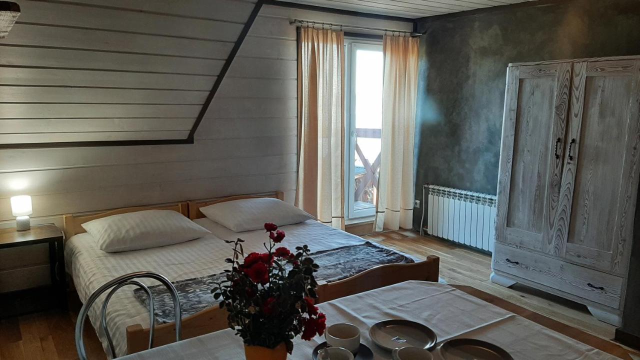Apartament Huba Buitenkant foto