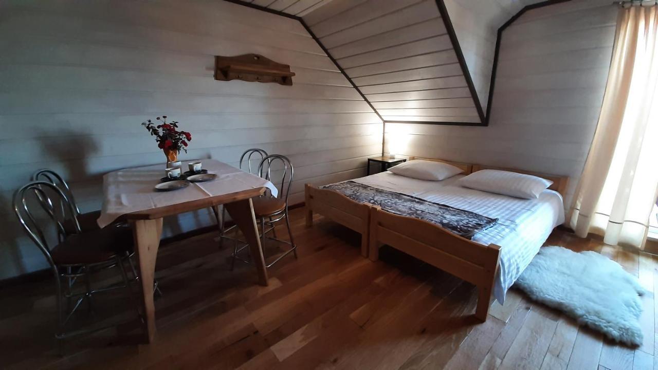 Apartament Huba Buitenkant foto