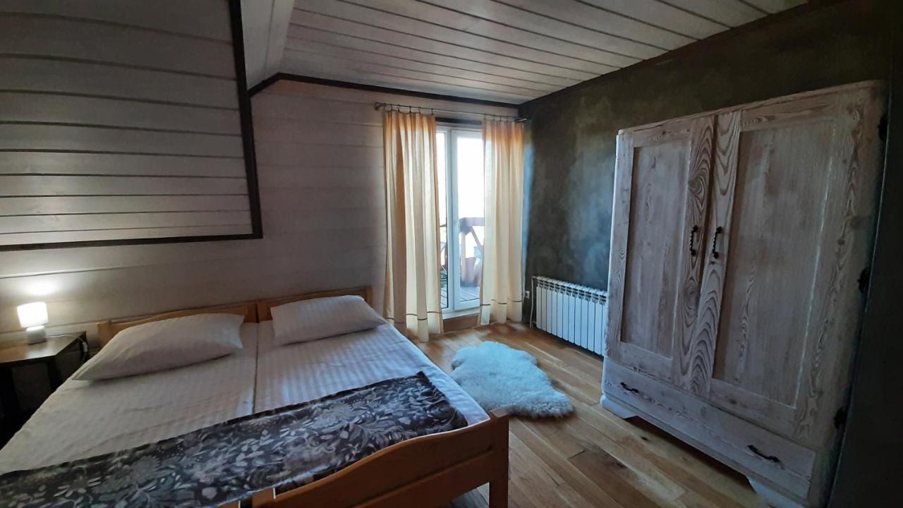 Apartament Huba Buitenkant foto