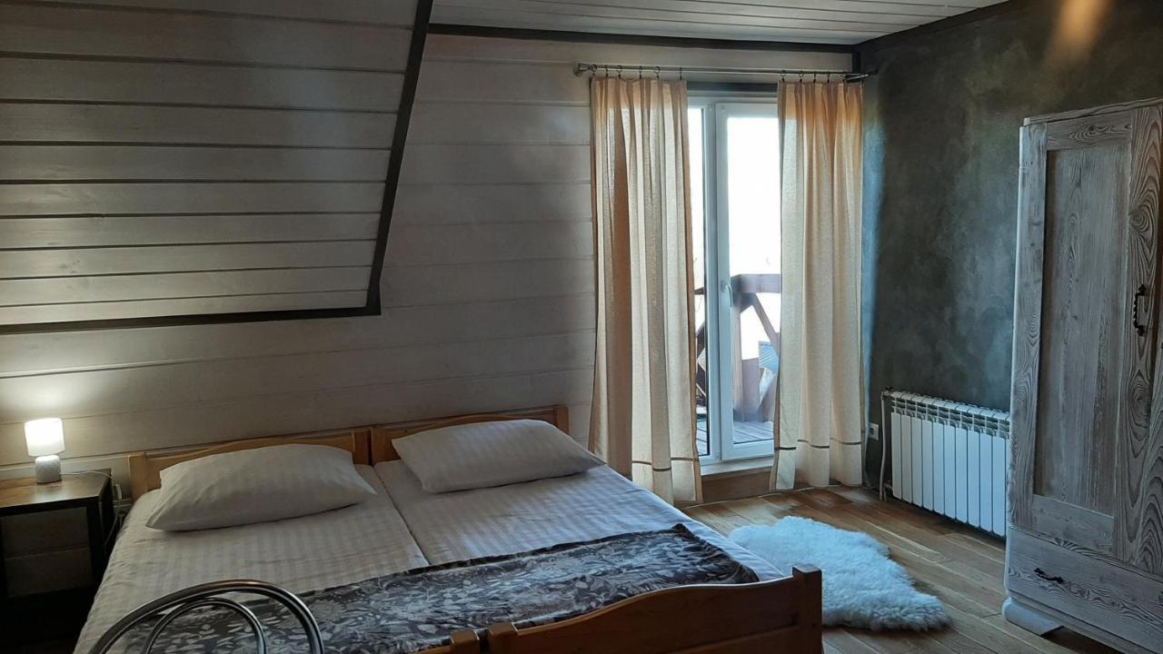 Apartament Huba Buitenkant foto