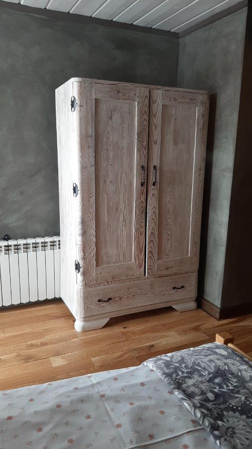 Apartament Huba Buitenkant foto